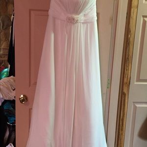 David’s Bridal Chiffon Wedding Dress